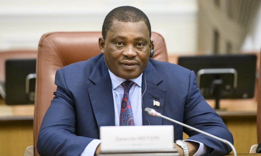 Uhuru dumping is the peculiar thing with 2022 politics