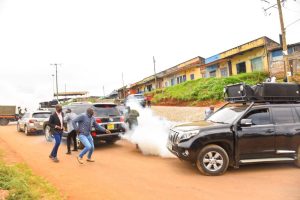 Leaders scamper for safety after police officers lobbed teargas canisters at Kamukabi shopping centre, Kigumo constituency on July 27, 2025