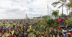 The late Prime Minister Raila Amollo Odinga’s supporters at JKIA on October 16, 2025. 