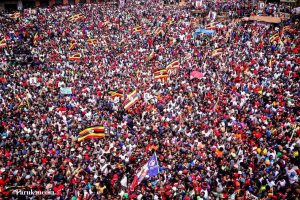 Massive crowds welcomed Bobi Wine in Kampala on Monday as the Ugandan opposition leader stepped up his bid to unseat long-time President Yoweri Museveni ahead of the January elections.