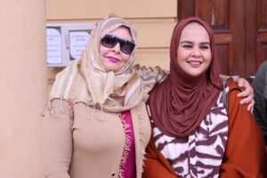 Nazlin Umar and daughter Najda Begum Khan